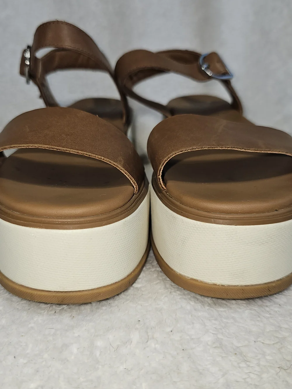 Woman's Sandals SOREL Dayspring Sandal Size 8.5.